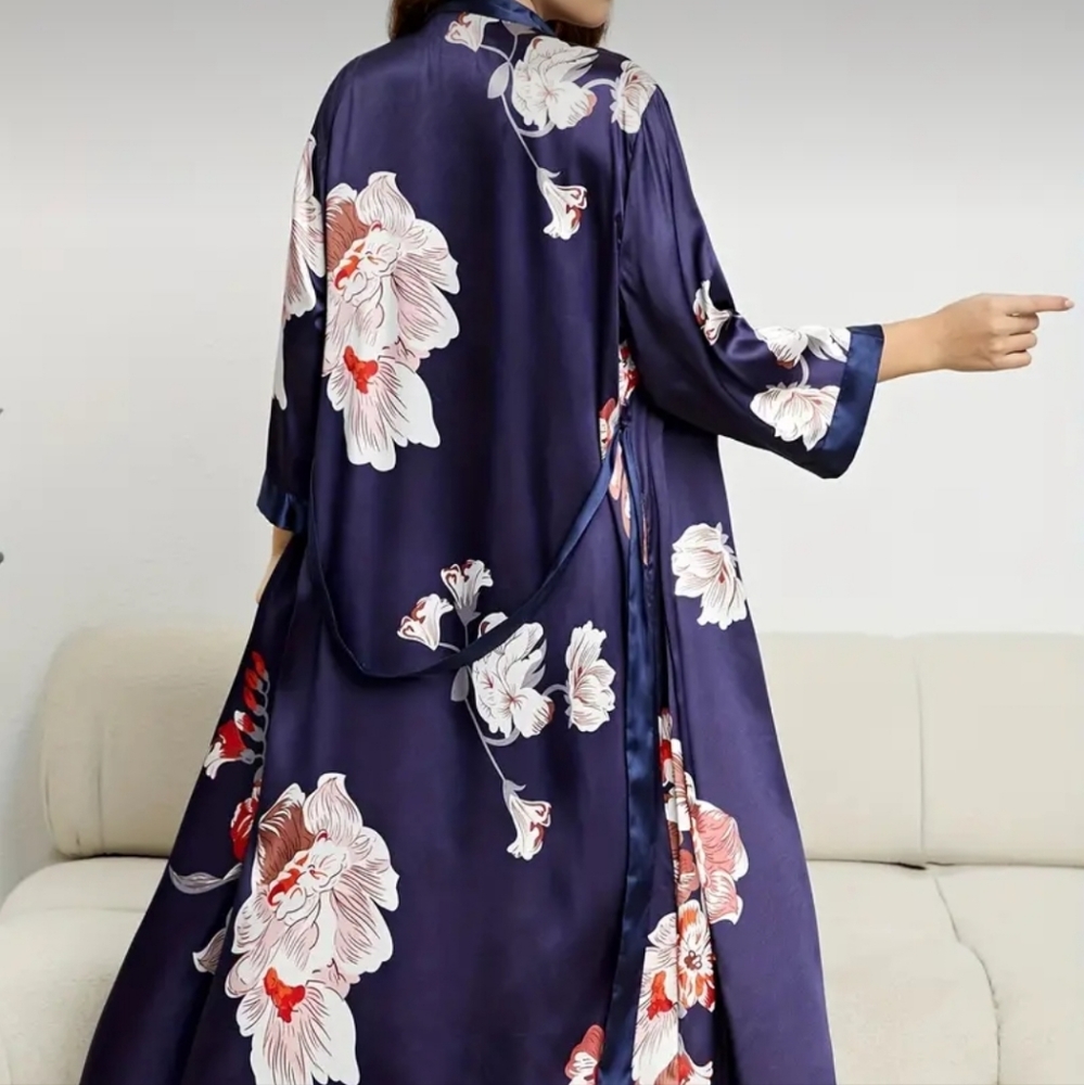Women's Robe size 1XL - Picture 3 of 8